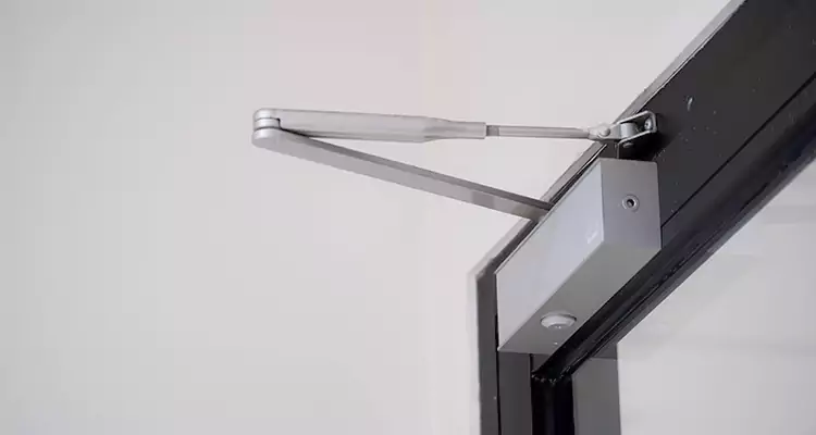 Screen Door Closer Installation in North Miami Beach, FL