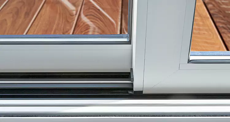 Patio Doors Leaking Water Issue Repair Services in North Miami Beach, FL