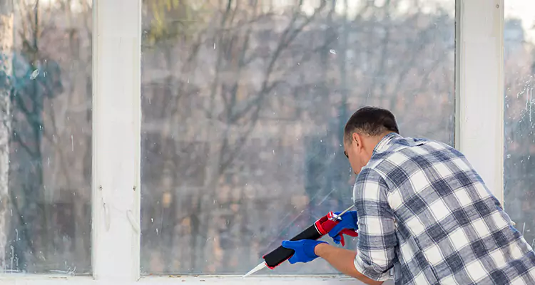 Quality Sliding Shower Door Repair for Closing Issues in North Miami Beach, FL