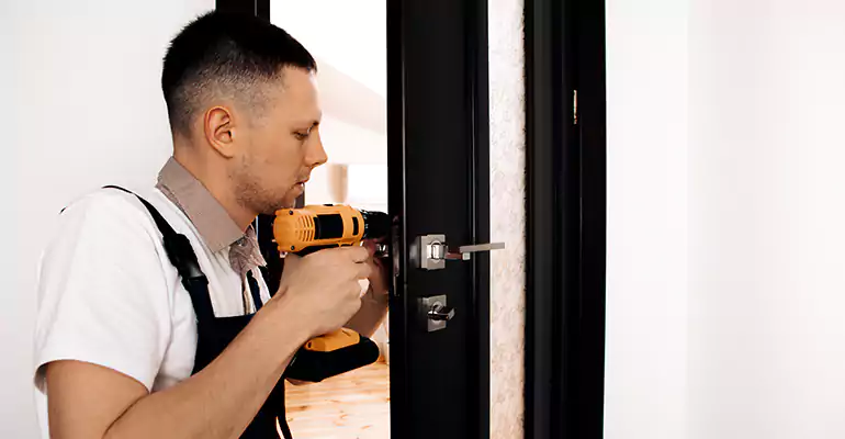 Aluminum Storefront Doors Repair in North Miami Beach, FL