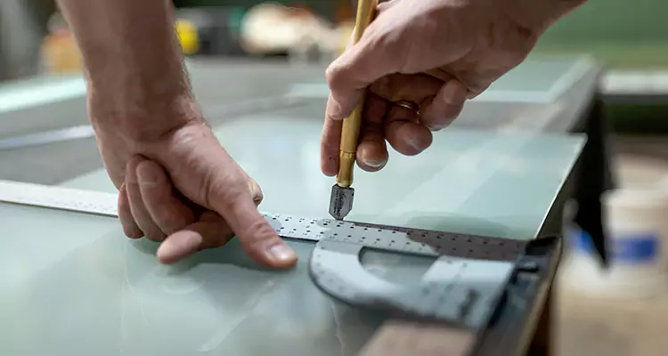 Glass Scratch Repair in North Miami Beach, FL