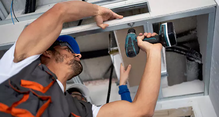 Emergency Overhead Door Repair in North Miami Beach, FL