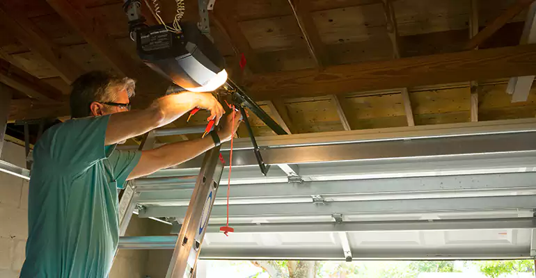 Chamberlain Garage Door Repair in North Miami Beach, FL