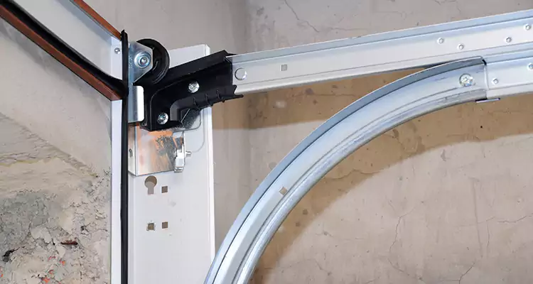 Maintain Liftmaster Garage Door Off Track in North Miami Beach, FL