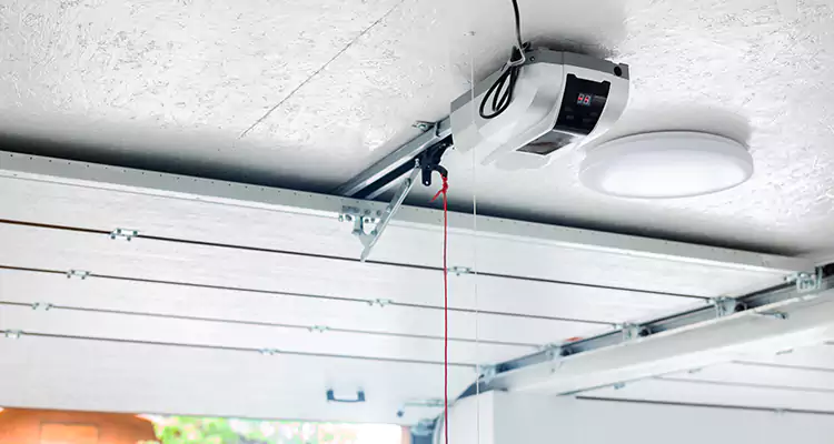 LiftMaster Garage Door Repair in North Miami Beach, FL