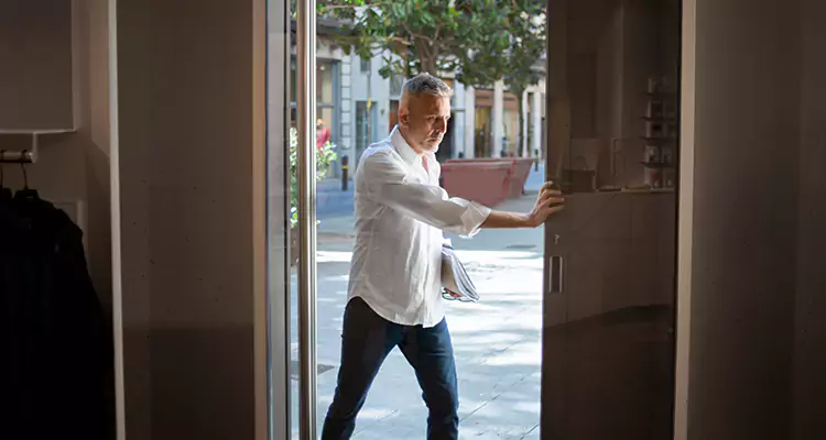 Track Cleaning and Repair for Stuck Doors in North Miami Beach, FL