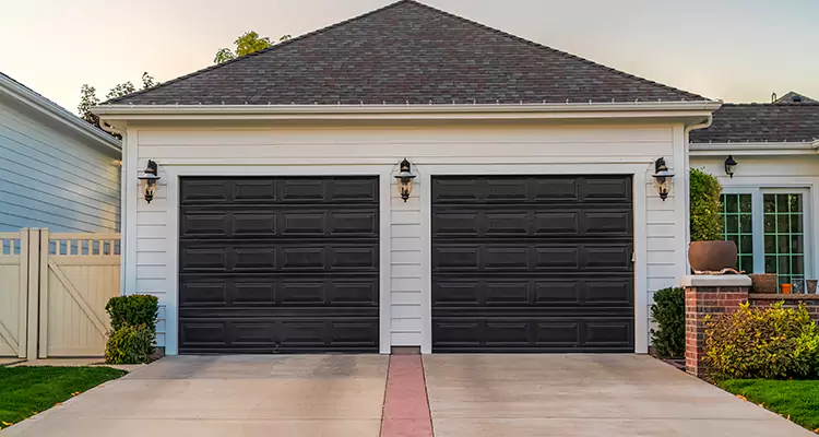 Residential Local Garage Door Repair in North Miami Beach, FL