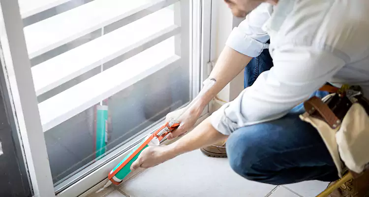 Dap Window Caulk Repair in North Miami Beach, FL